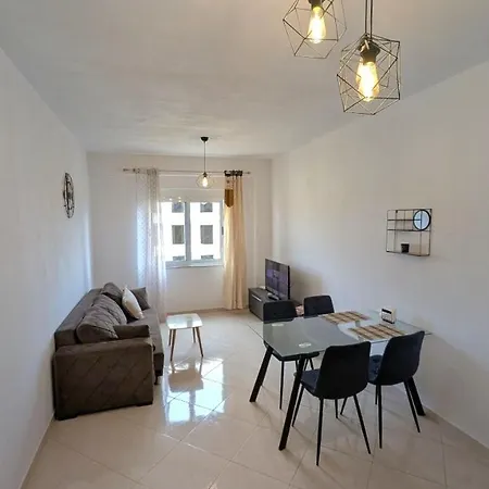 Sunshine Apartment