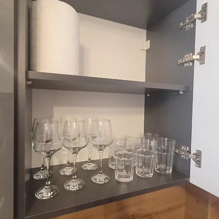 Sunshine Apartment *